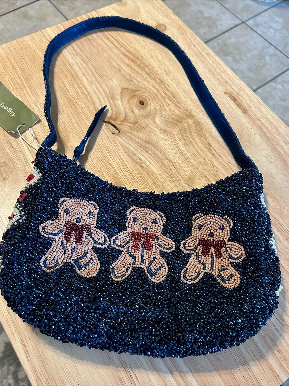 NWT Vera Bradley Beaded Bear Mini Roxbury Crescent Bag